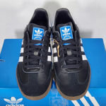 Adidas Women's size 6/Men's size 5 (UK 4.5)  Samba Black white gum Photo 3