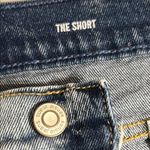 Kensie  Blue Jean The Short Shorts with Raw Edge Hem Size 10/30 Photo 4