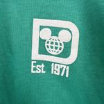  Parks Spirit Jersey Green Walt Disney World Photo 4