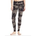 Alo Yoga  Airbrush Leggings in Tie Dye XS excellent condition black gray Photo 4