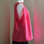 The T O G shop Pink top size 18 with pink button Photo 2