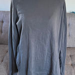 Vuori  gunmetal Crewneck sweatshirt.  Size large? Photo 0
