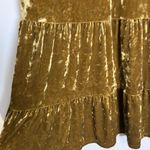 Who What Wear NWT Gold Crushed Velvet Short Sleeve Midi Dress Photo 6