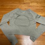 Tlf long sleeve workout top Gray Size L Photo 2