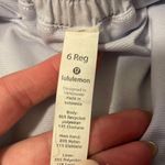 Lululemon Hotty Hot Short 2.5” Photo 2