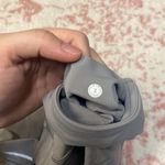 Lululemon  biker shorts Photo 2