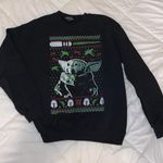 Baby Yoda Christmas Crewneck Size M Photo 1