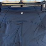 Lululemon 🚫SOLD🚫 Black Capri Leggings Size 6 Photo 3
