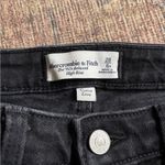 Abercrombie & Fitch Black Curve Love High Rise 90s Relaxed Jean Size 28 Photo 5