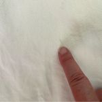 Lucky Brand Loose Hi-Rise Crop Jeans in Ecru. Size 8/29R. Photo 11