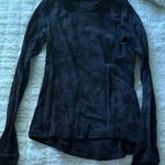 Amazon  Long Sleeve Top Photo 0