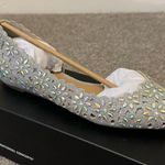 INC  Mabley Silver Rhinestone Floral Flats 8M Photo 5