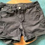 Jennifer Lopez Jean Shorts Photo 0