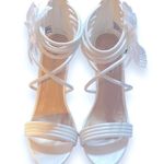 Shoe Dazzle Camilla White High Heel Sandals, White Flower, Women’s Size 9.5 NWOT Photo 2