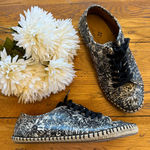 Patricia Nash Emiliana Leather Sunflower Shoe Size 8.5 Photo 0