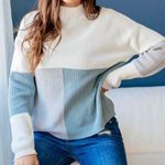 Boutique Teal and cream Color block sweater Photo 0