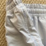 Lululemon  Hotty Hot Shorts Daydream Blue Low Rise LR 4” Running Size 4 EUC Photo 12