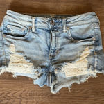 American Eagle  Shortie Lace Patch Denim‎ Shorts (Size 4) Photo 0
