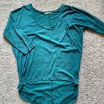 Alternative High Low Top Photo 1