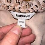 EXPRESS ruffled v-neck peachy feminine XS blouse Photo 1