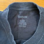 Reebok Women’s  Philadelphia Flyers T-shirt Photo 2