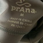 prAna Charcoal Built In Bra Athletic Work Out Tank Top Pullover Size M Photo 2