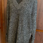 Athleta  Shasta v neck sweater Black. Medium‎ Photo 0