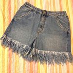 ZARA FRINGE SHORT Photo 0