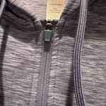 Yogalicious NWT Heather Blue Horizon Lux Zen Jacket Zip Up Hooded Size Small Photo 3