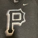 Nike  Pittsburgh Pirates woman V neck short sleeve shirt size XL holographic Photo 1