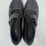 Clarks  Brown Leather Mary Jane Shoes Size 6.5W  Photo 2