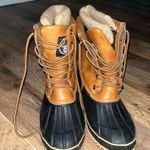 Lincoln Outfitters Winter Boots Photo 0