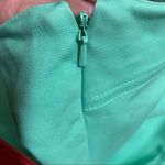 Ellen Tracy Muted Mint Green Pull on Style Capri Pants - Size 8 Photo 8