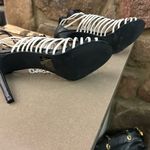 Wild Rose Heels   Black and White Strappy Heels Like New 7 1/2 Photo 5