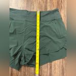 Outdoor Voices NWT  Hudson Evergreen 2.5” Running Short Size XXXL Activewear Photo 1
