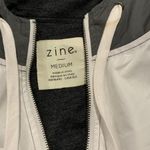 Zine Domino Pullover Half Photo 2