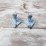 Vintage Clip On Earrings Photo 4