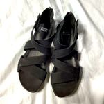 Eileen Fisher genuine leather sandals 🖤🖤 Photo 3