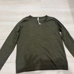 Lululemon Swiftly Tech  Long Sleeve Photo 1