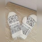 Norwegian Style Nordic mittens Knit Felt Natural Angora White Photo 1