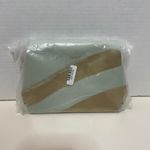 NEW La Mer Travel Cosmetic Bag Skincare Pouch Green Photo 3