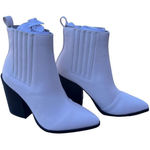 Nasty Gal  Off White Pointed Toe Heeled Boots Sz 4 NWB Photo 0