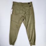 7 For All Mankind Darted Boyfriend Jogger Size 29 Sateen Army Green NWT Photo 5