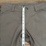 Duluth Dry On The Fly Gray Mid Rise Capri Pants Size 6 Photo 9