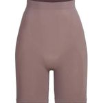 SKIMS  Sculpting Above the Knee Shorts in Umber Size XX-Small/X-Small Photo 6