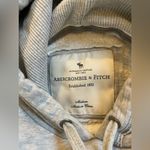 Abercrombie & Fitch Vintage Y2K Sweatshirt Gray Hoodie Size Medium Photo 5