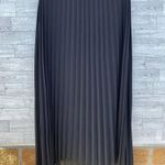 Babette Pleated classy Dress in black size small Photo 4