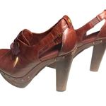 UGG  AUSTRALIA Women's NICCO Leather Studded CALF HAIR Heels Size 7 Rum color Photo 1