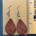 Cheetah Print Teardrop Dangle Pierced Earrings New Photo 1