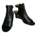 Johnston & Murphy Braley Perf Wedge Black Peep Toe Cage Sandals 7M Preppy Photo 0